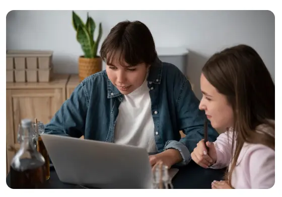 Tips Memilih Tempat PKL Online untuk Anak DKV yang Tepat dan Terpercaya